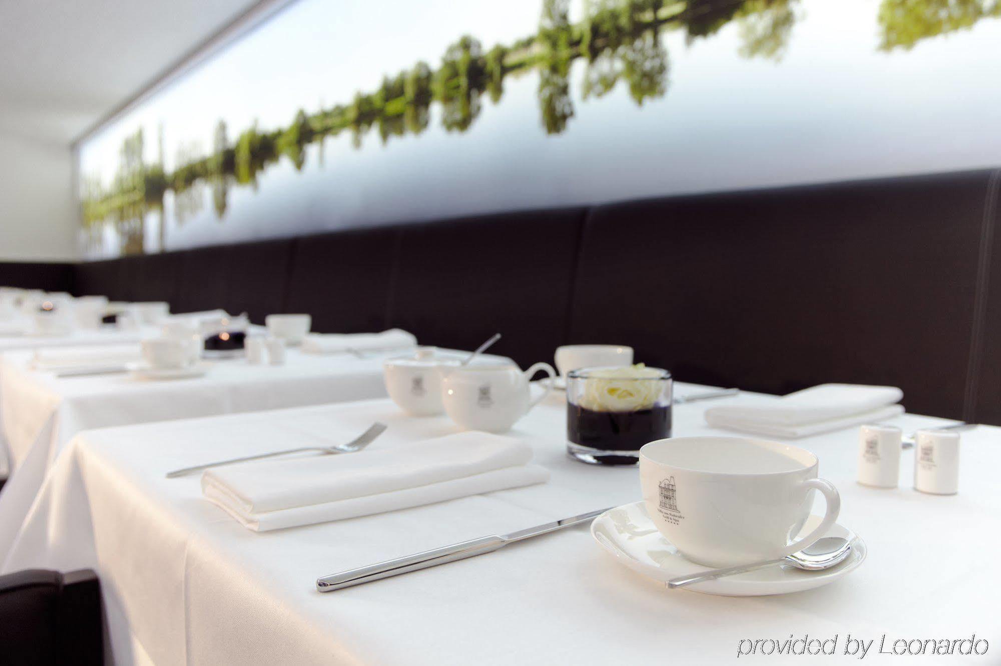 Boutique Hotel Villa Am Ruhrufer Golf & Spa มึลไฮม์ อันแดร์ รัวร์ ร้านอาหาร รูปภาพ
